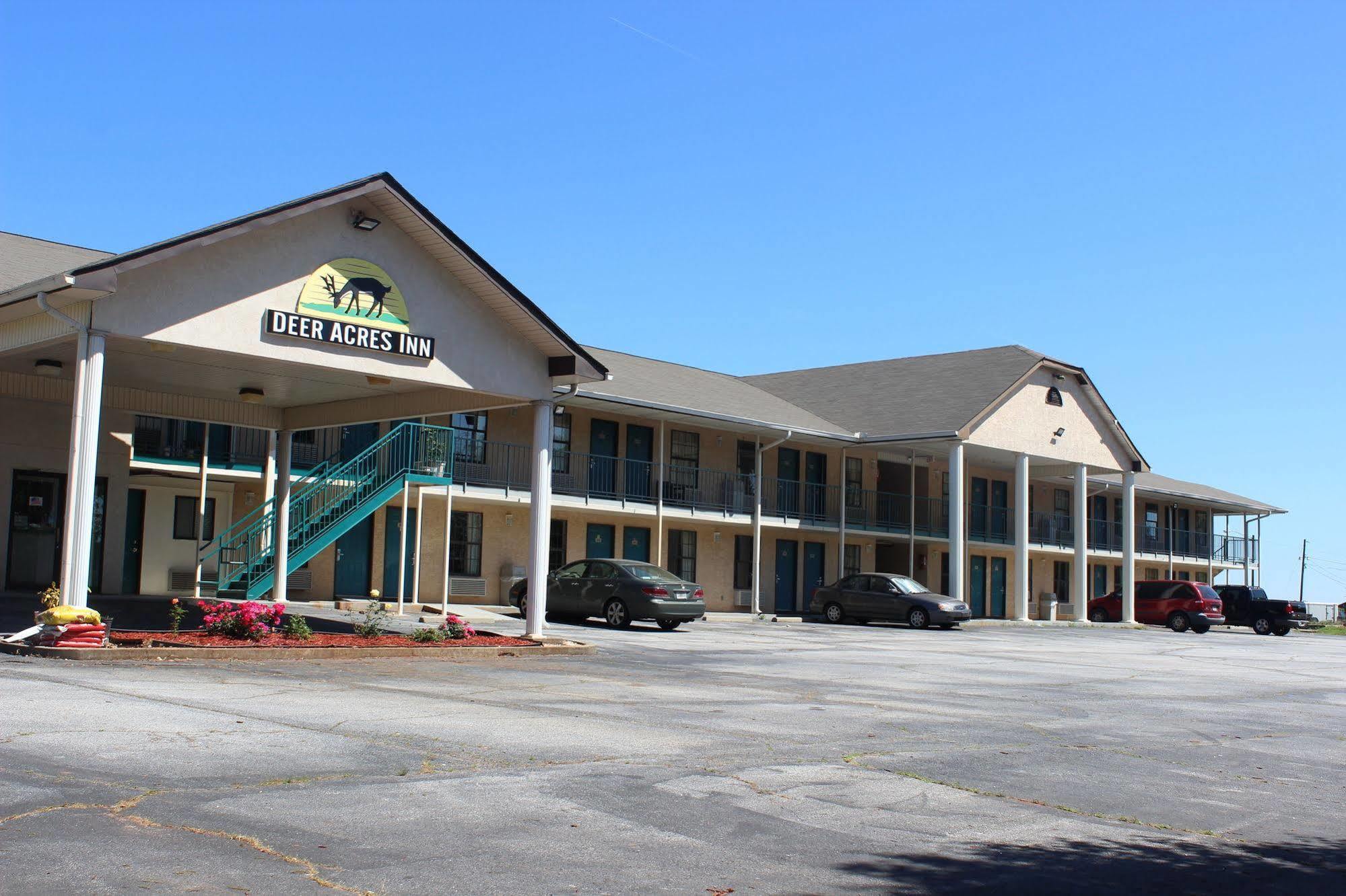 Deer Acres Inn 먼로 외부 사진